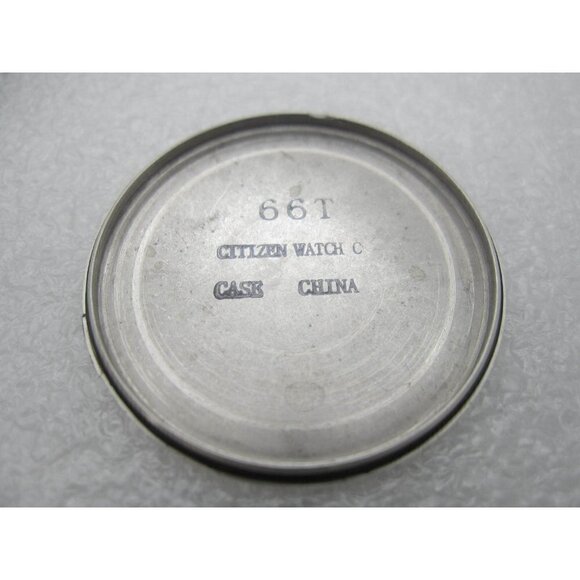 New Q & Q Quartz IPS 3 Bar Water Resistant Analog Dial Casual Watch (B491) - Picture 7 of 10